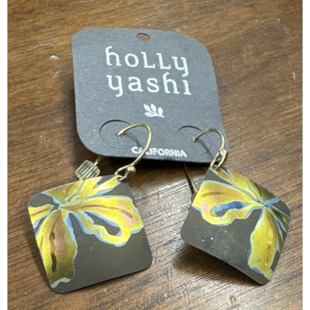 Signed Holly Yashi Earrings Leaf NWT Gold Brown Hibiscus